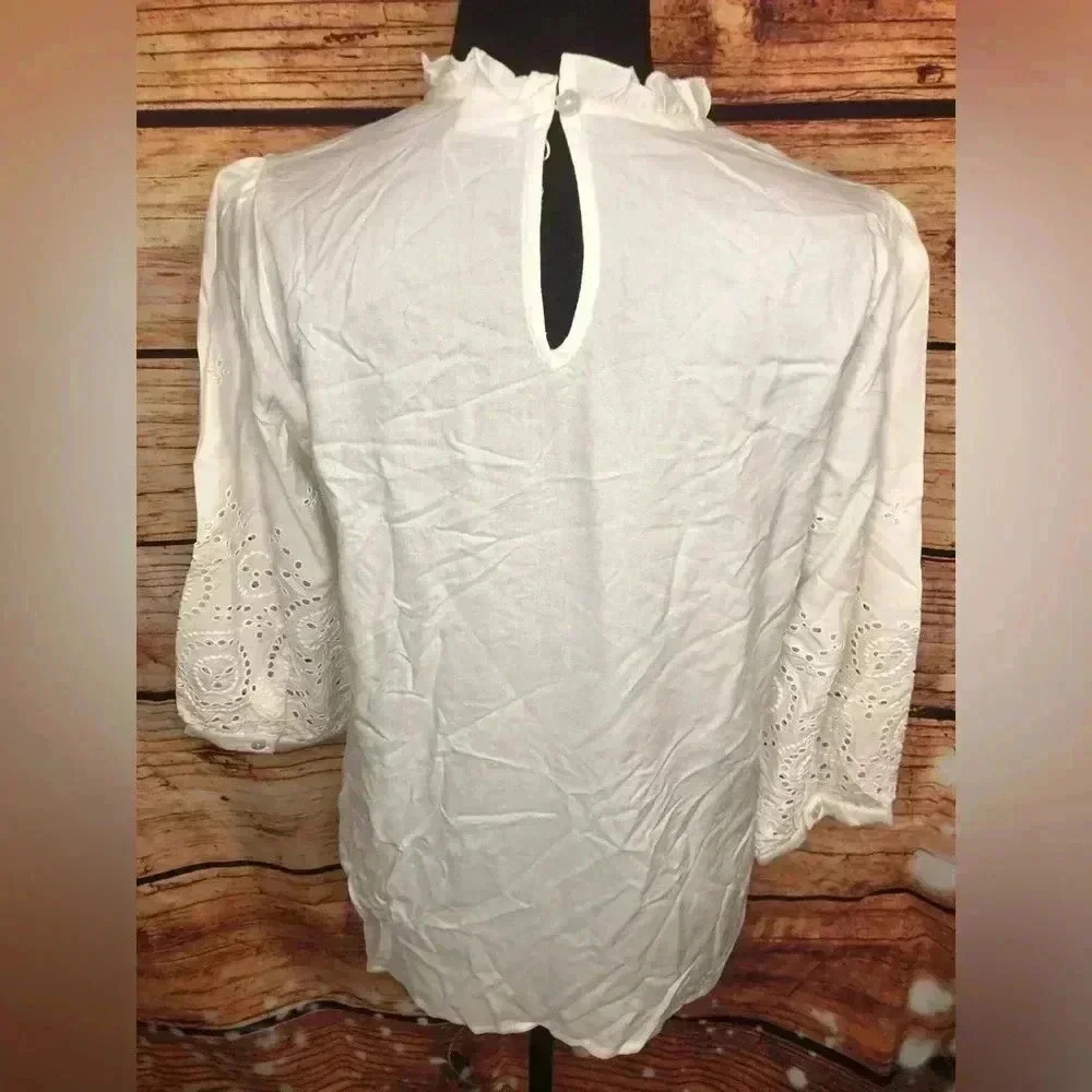 VENUS Lascana Women’s White Eyelet Top size 4 NWOT - Picture 11 of 15
